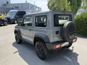 Suzuki Jimny 1,5 VVT Allgrip N1 2024 mit NUR 7164 Km TOP! Bild 3