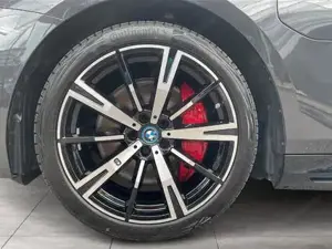 BMW 550e xDrive M Sportpaket Pro // elektr. Anhängerkupplung // aktive Sitzbelüftung vorn // HiFi Bild 6
