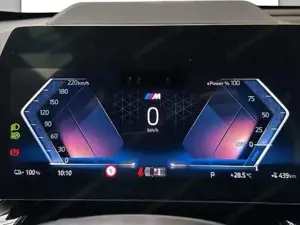 BMW iX1 eDrive20 U11 HB0 M Sportpaket Head-Up DAB Bild 9