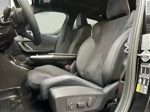 BMW iX1 eDrive20 U11 HB0 M Sportpaket Head-Up DAB Bild 10