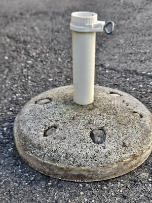 Schirmständer  Bild 2