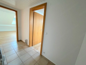 helle 2 Zimmer Dachgeschosswohnung im Zentrum von Dornbirn - Provisionsfrei Bild 6