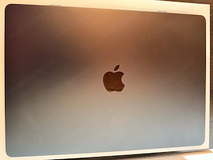 MacBook Air 15" Laptop - Apple M4 - 16GB - 256GB SSD - Apple Integrated 10-core GPU - German QWERTZ Bild 3