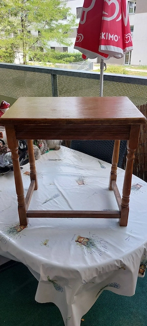 beistelltisch zu verkaufen  Bild 2