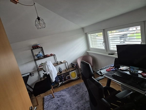 zentrale zweistöckige 4 Zimmerwohnung zu verkaufen Bild 4