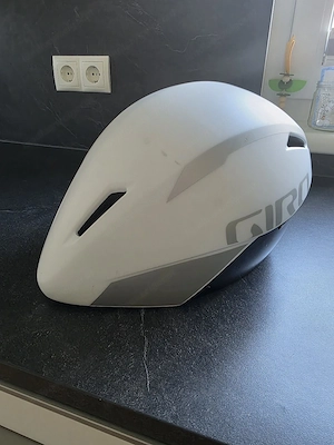 GIRO Zeitfahrrad Helm MIPS mit abnehmbaren Visier Bild 3