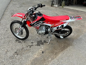 Honda CRF 125F Bild 3