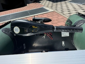 Schlauchoot Missioncraft 360 mit Elektromotor. Bild 3