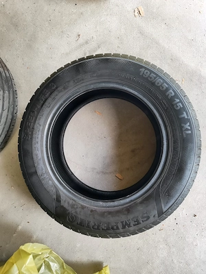 4 gebrauchte Sommerreifen - Semperit Speed Life 3 - 195 65 R15 Bild 3