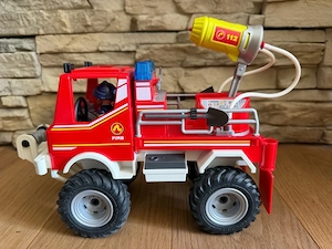 Playmobil Feuerwehrauto Bild 2
