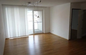 Sehr schöne, helle 2 Zi-Whg. mit Balkon in Klaus langfristig zu vermieten Bild 2