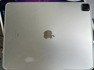 zwei gebrauchte iPad Pro 2020 (12,9 Zoll, Wi-Fi + Cellular, 512 GB) der 4. Generation Bild 5