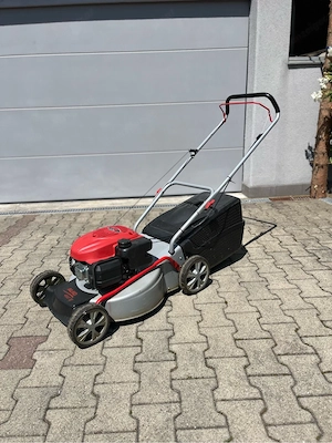 Benzin Rasenmäher Bild 2