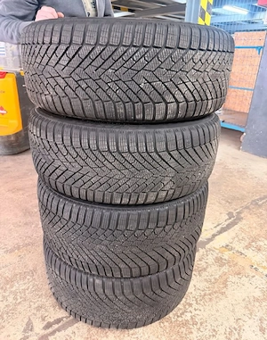 ORIGINAL BMW X5 G05   X6 G06  Individual 22Zoll i745 schwarz Bild 2