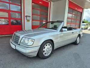 Mercedes-Benz CE 300 Bild 4