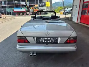 Mercedes-Benz CE 300 Bild 9