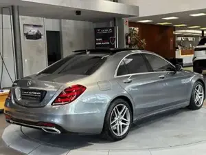 Mercedes-Benz S 400 Bild 9