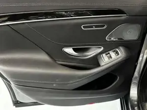 Mercedes-Benz S 400 Bild 18