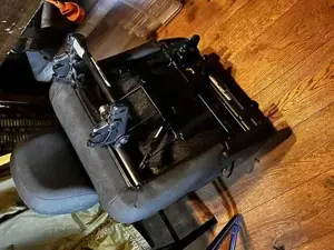 VW caddy original Autositz zu verkaufen   Wie neu!