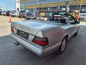 Mercedes-Benz CE 300 Bild 10