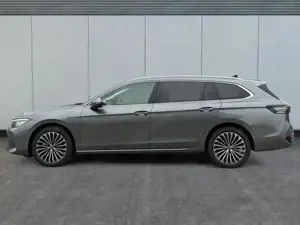 VW Passat Variant Elegance DSG+PANO+NAVI+MATRIX+360 KAM+MASSAGE+A... Bild 2