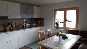 Großzügiges Einfamilienhaus oberhalb des Walgaus längerfristig zu vermieten Bild 6