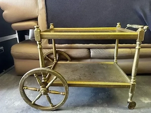 Servierwagen Bild 2