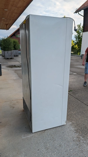 Gentränkeautomat Vendo, Kühler neuwertig  Bild 2