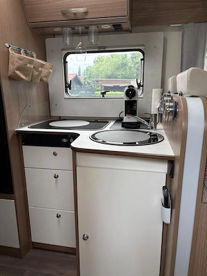 Wohnmobil Carado T448 Bild 4