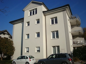 Lichtdurchflutete, ruhige  2 Zimmerwohnung mit großem Balkon und Tiefgarage, Ortsmitte Lustenau Bild 2