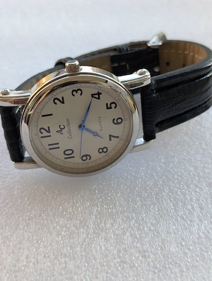 Herrenuhr  Bild 3