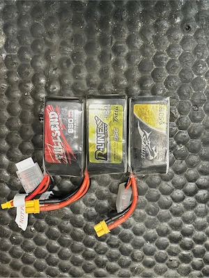 Happymodel Crux35 HDZero FPV Drohne + Riesen-Ersatzteilpaket (Hobbyaufgabe) Bild 7