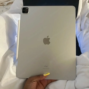 Ipad 5 gen in ausgezeichnetem Zustand Bild 3
