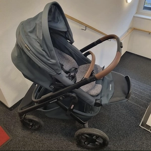 Maxi Cosi Lila XP + Kombikinderwagen Bild 3