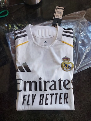Real Madrid Shirt- Alaba 4 Bild 5