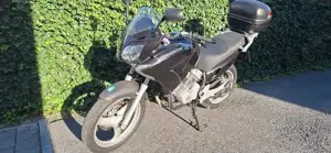 Honda Varadero 125 Bild 3