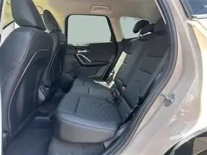 BMW X1 xDrive25e xLine // elektr. Anhängerkupplung // Sitzheizung // Driving Assistant Bild 11