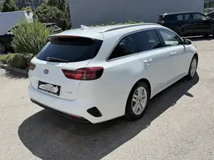 Kia Ceed SW 1,0 T-GDI gpf isg Silber 2020 Top! Bild 7