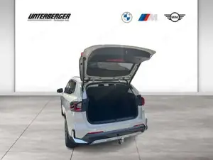 BMW X1 xDrive25e xLine // elektr. Anhängerkupplung // Sitzheizung // Driving Assistant Bild 12