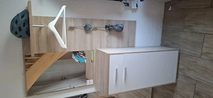 Kompakte Garderobe vom XX Lutz