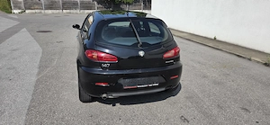 Alfa Romeo 147  1,6 Benzin. Bj:2010  Bild 3