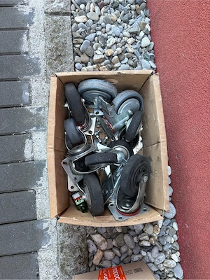 15 gebrauchte Lenkrollen   Transportrollen   Schwerlastrollen   gemischt Bild 2