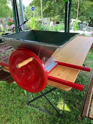 Obstmühle zum mosten Bild 3