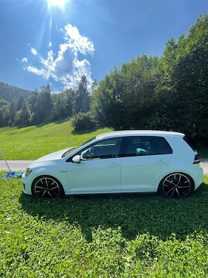 Volkswagen Golf 7 GTI Bild 2