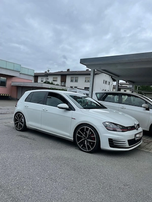 Volkswagen Golf 7 GTI Bild 4