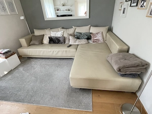 Couch beige Kunstleder