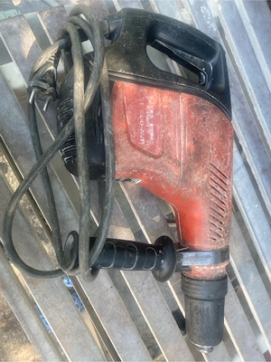 Verkaufe Hilti AVR Schremmhammer um Euro 200 Bild 3