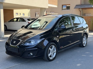 Seat Altea XL 2.0TDI Allrad TÜV NEU Bild 2