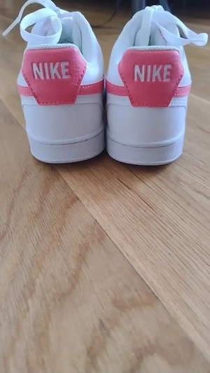 Nike Schuhe Damen  Bild 2