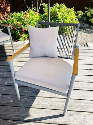 Coole Gartenlounge grau beige Bild 3